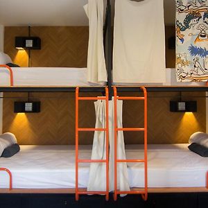 Dormitory Room Mixed